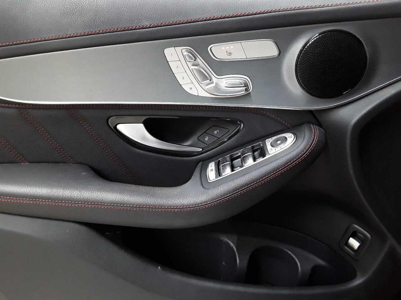 2022 Mercedes-Benz GLC   