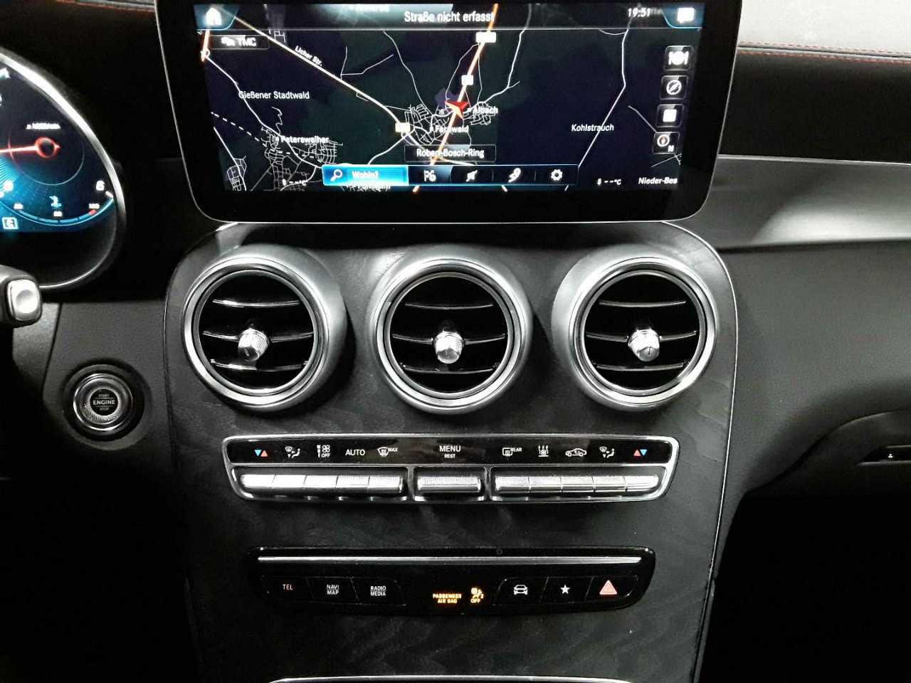 2022 Mercedes-Benz GLC   