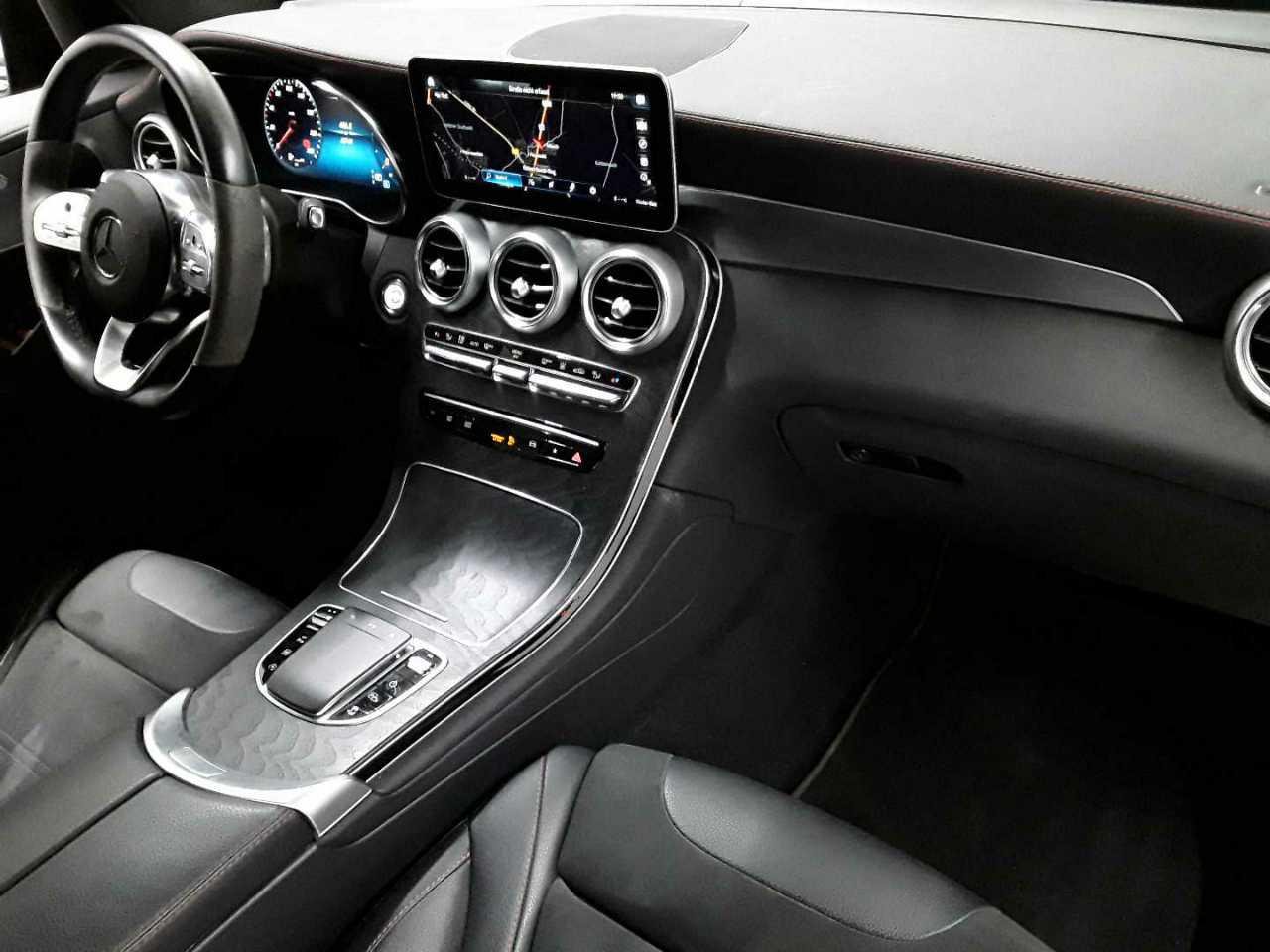 2022 Mercedes-Benz GLC   