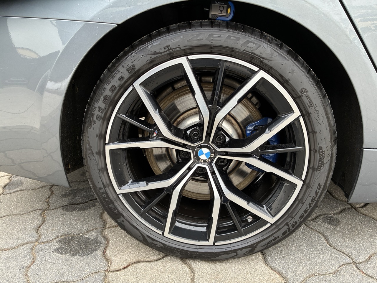 2020 BMW 5 Series   AWD