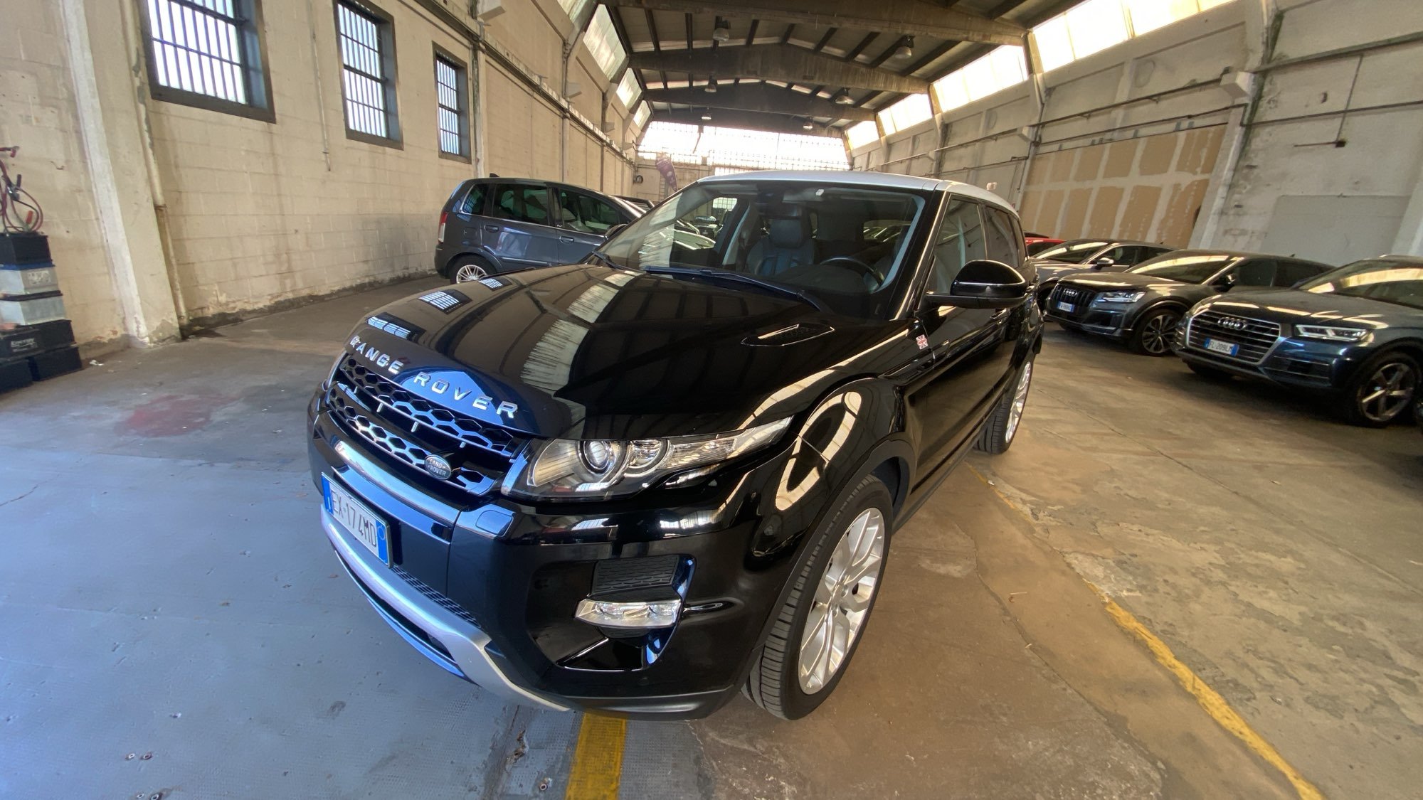 Land Rover Range Rover Evoque 2.2 SD4 Dynamic - Diesel - Automatic - 190 hp - 140.146 km