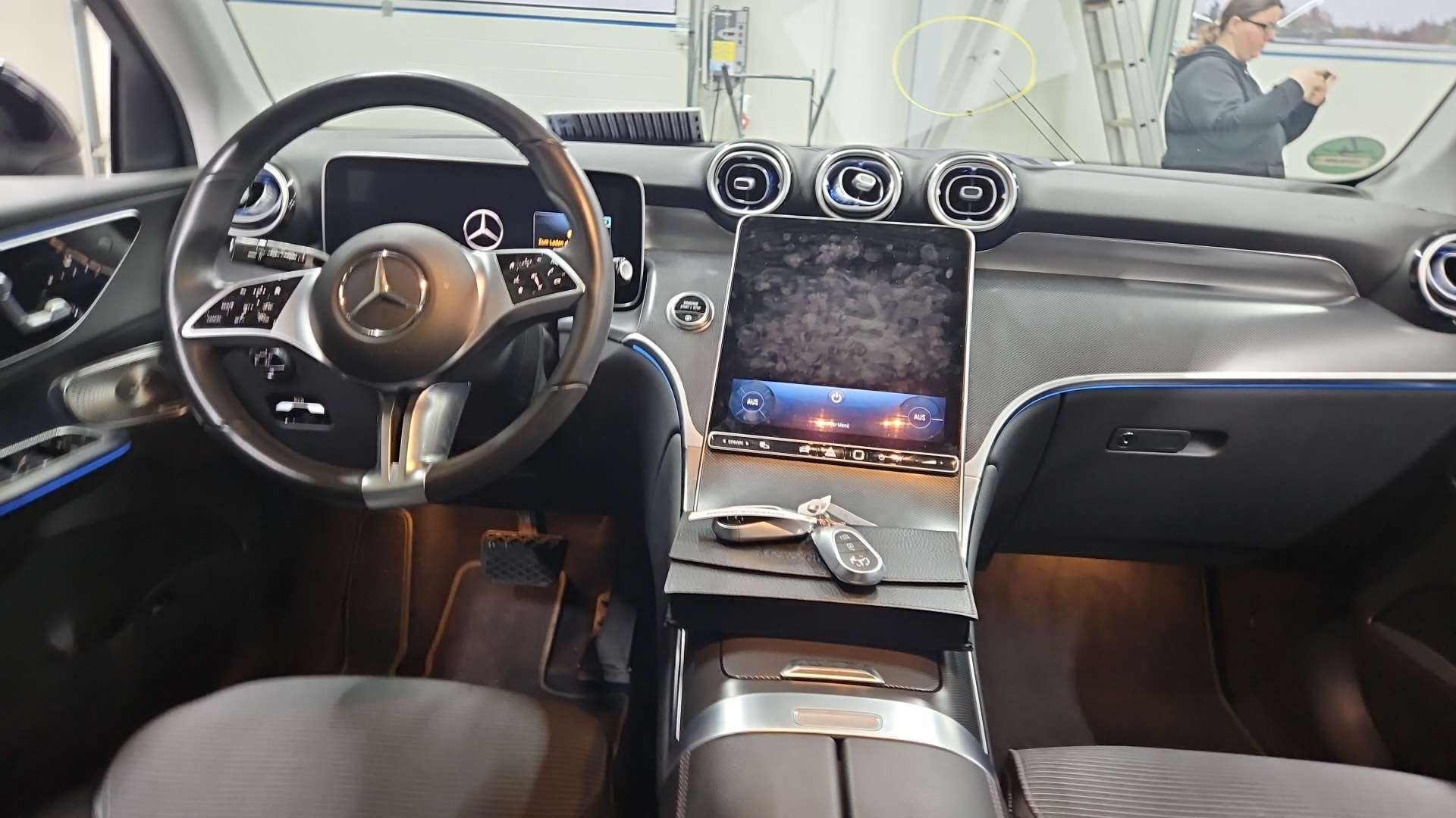 2022 Mercedes-Benz GLC   AWD