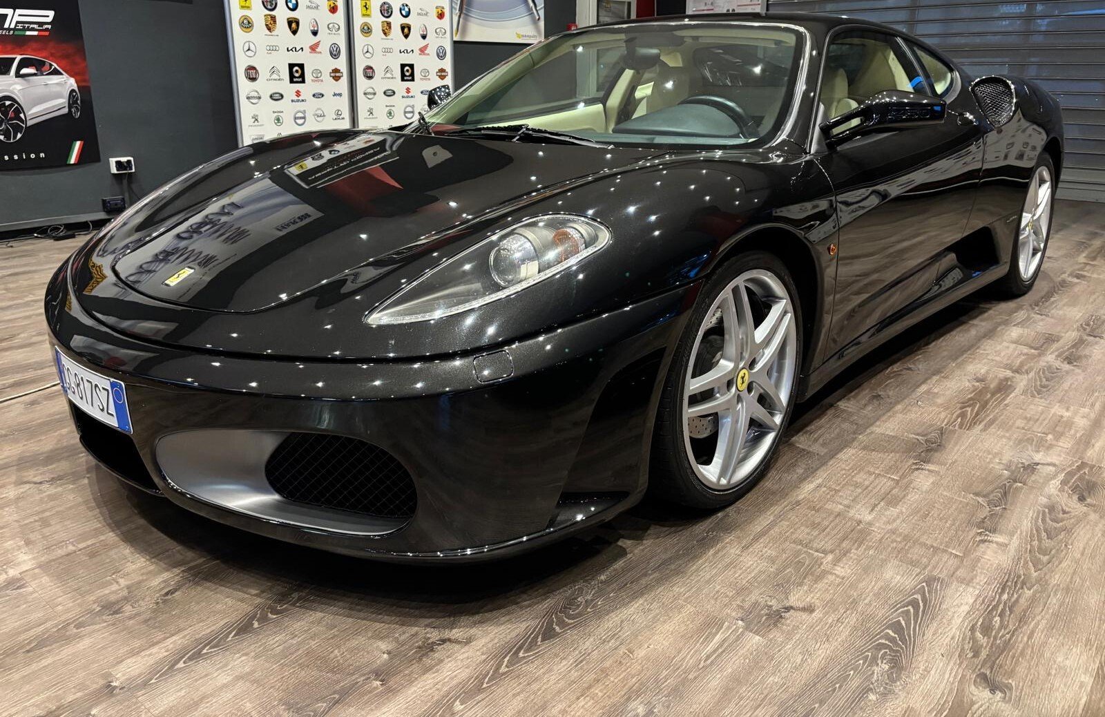 F430