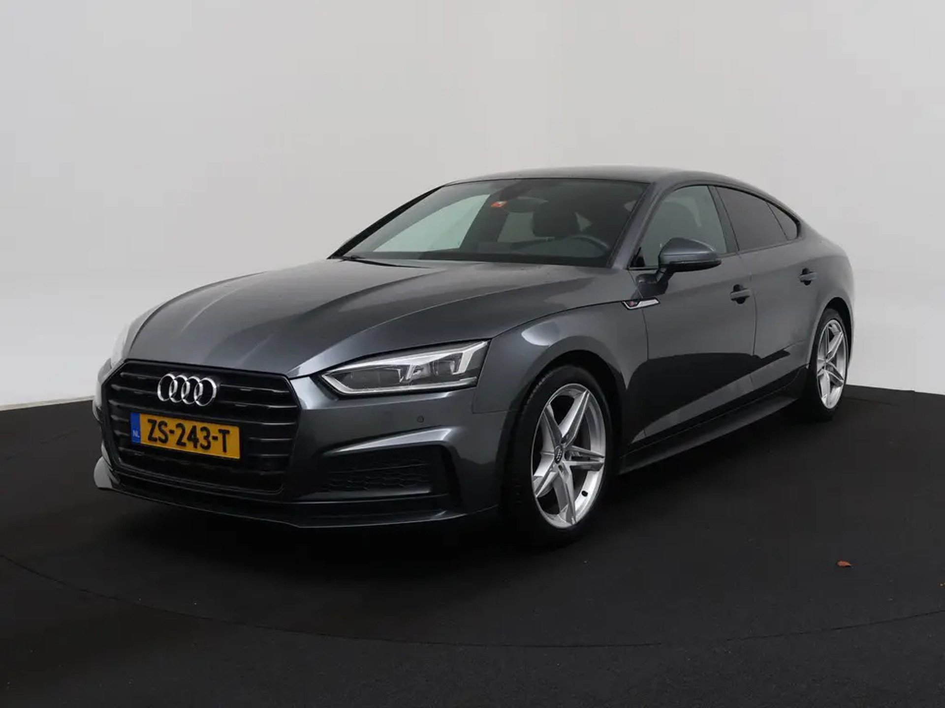 Audi A5 Sportback 35 TFSI S Line - Petrol - Automatic - 150 hp - 134.673 km