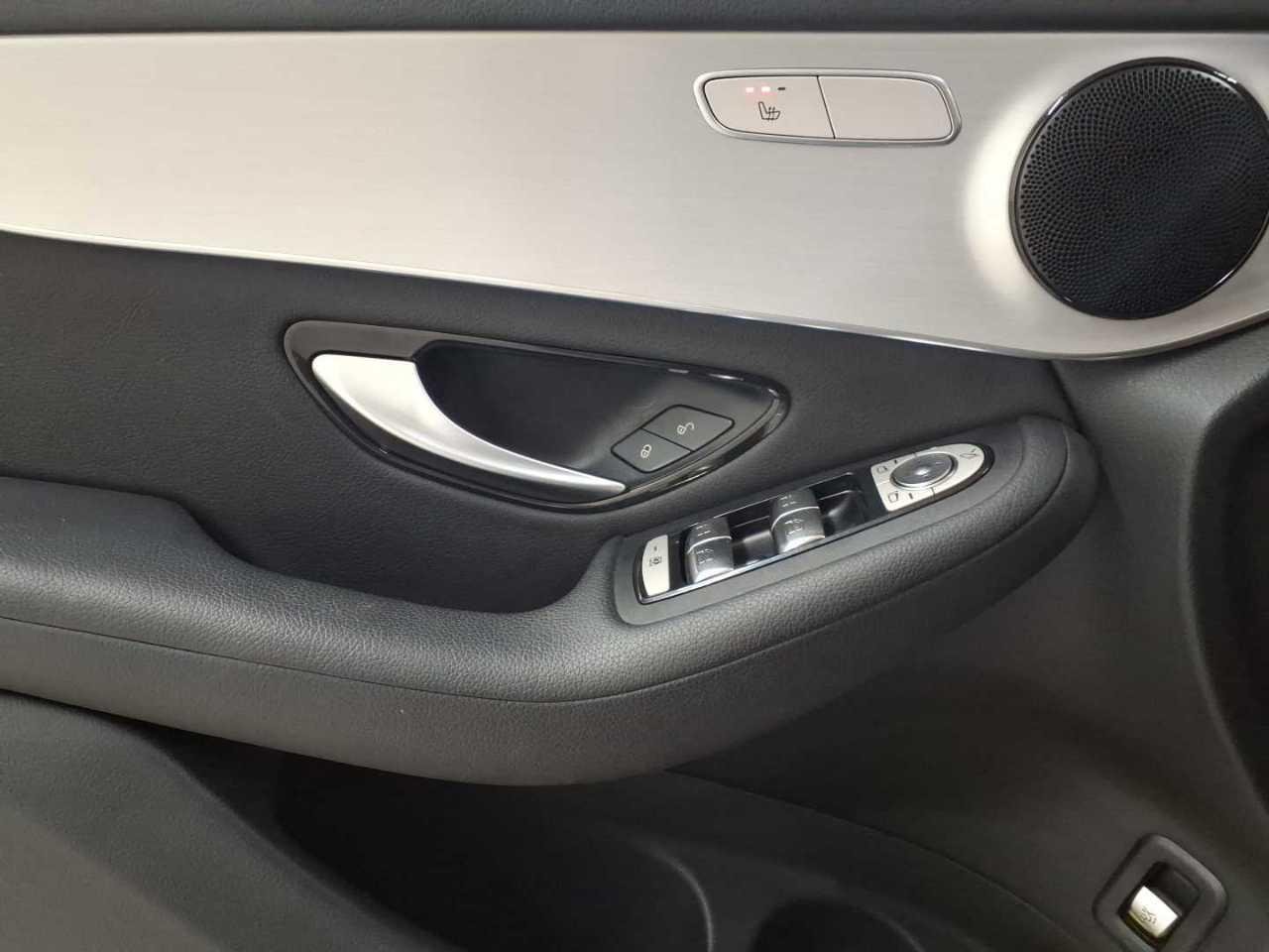 2022 Mercedes-Benz GLC   AWD