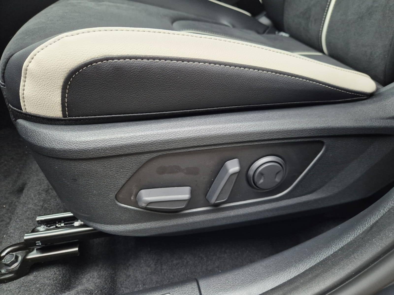 2025 Kia Sportage   AWD