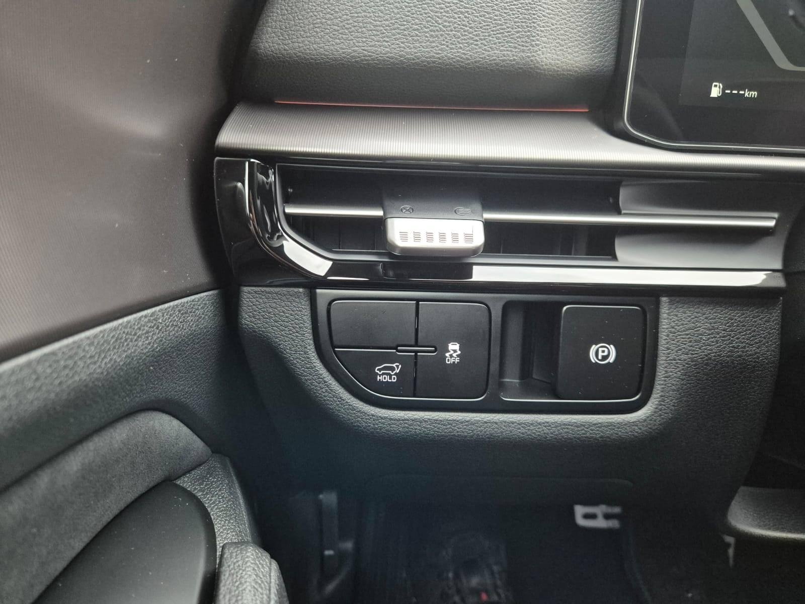 2025 Kia Sportage   AWD