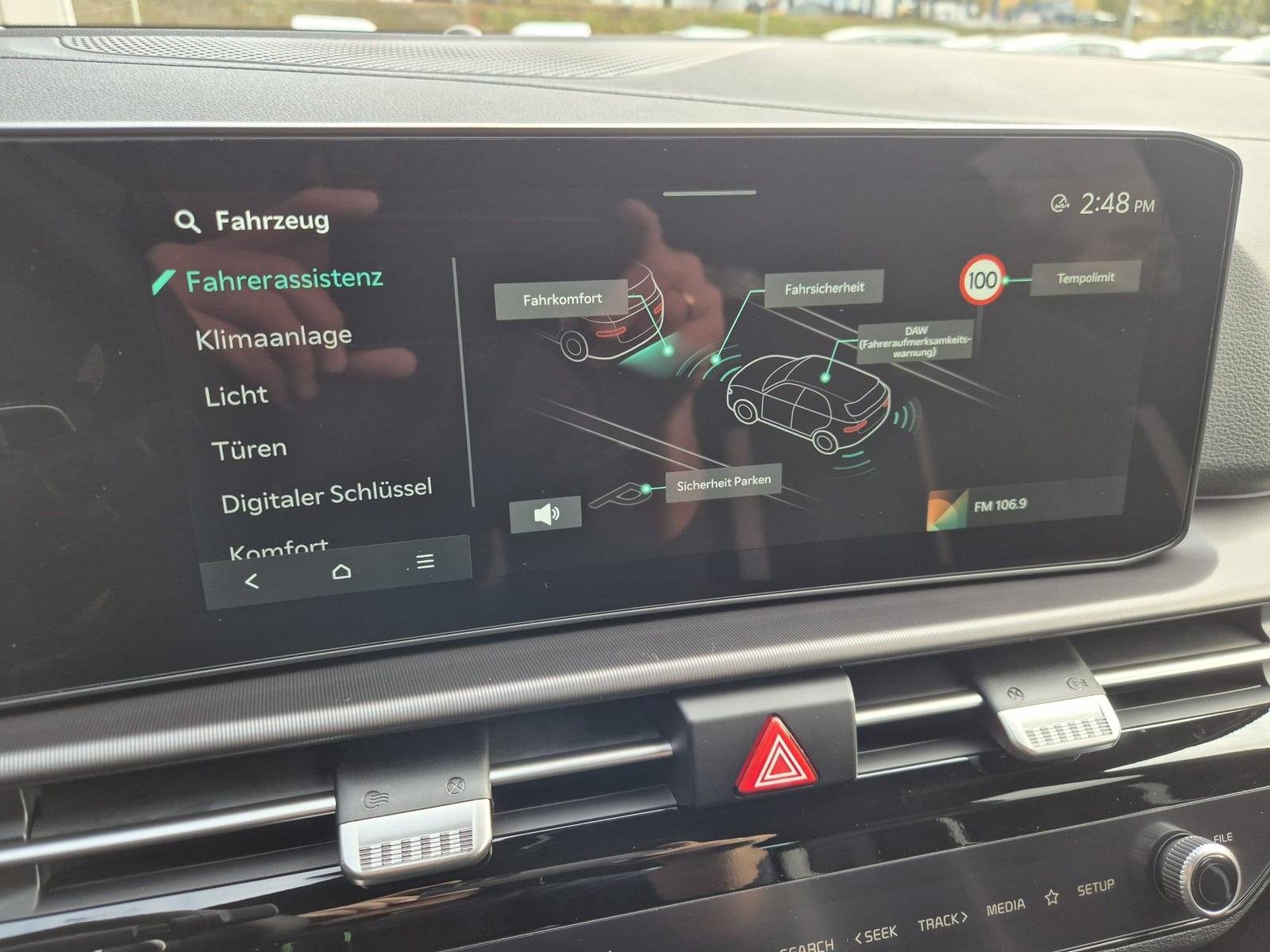 2025 Kia Sportage   AWD