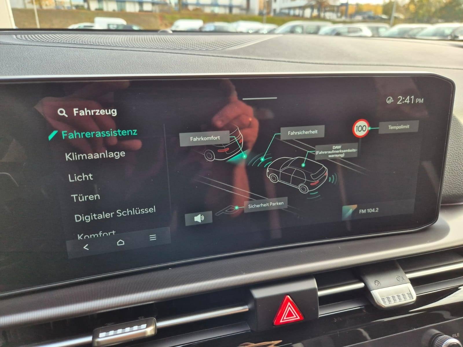 2025 Kia Sportage   AWD