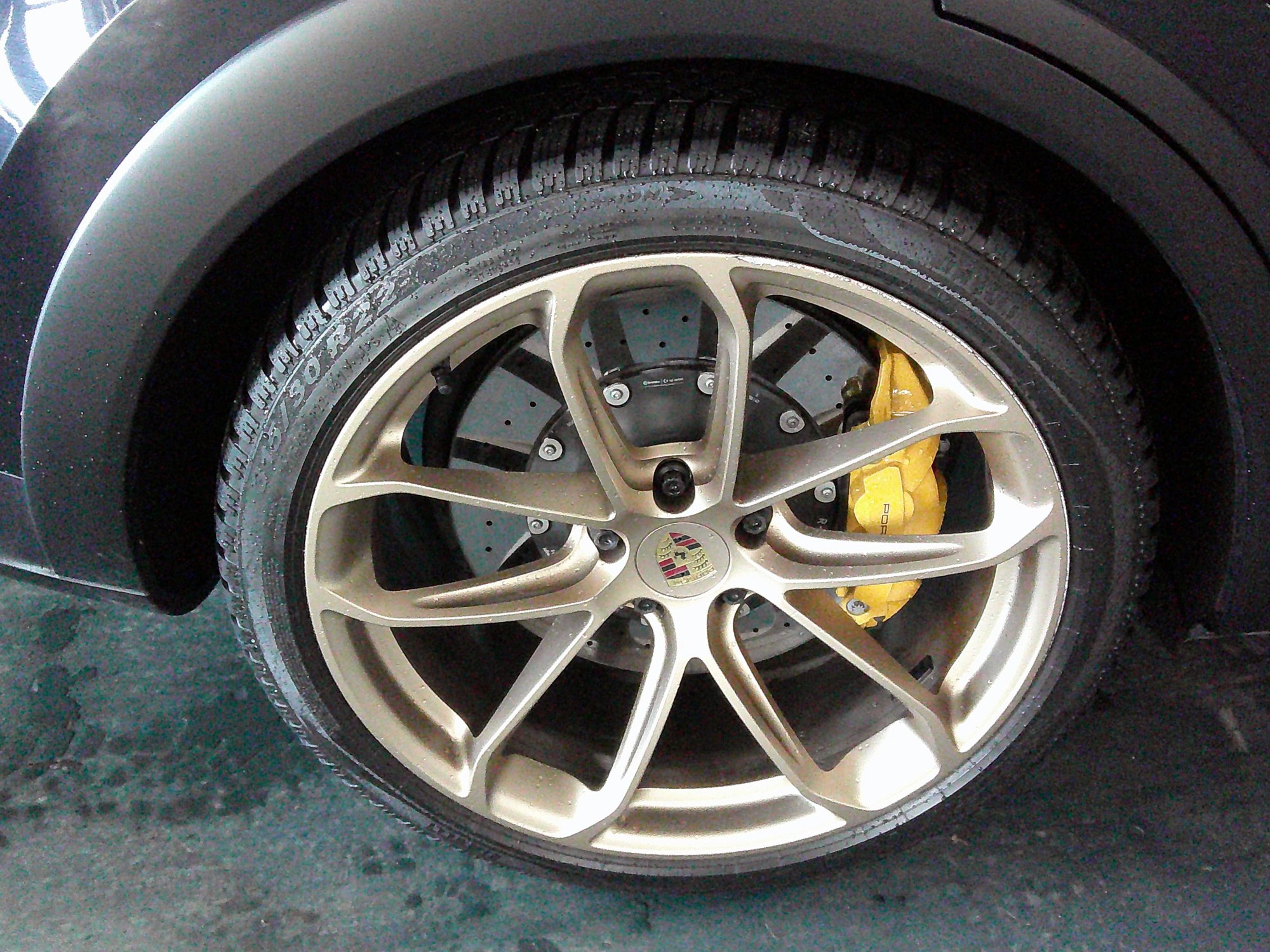 2022 Porsche Cayenne   