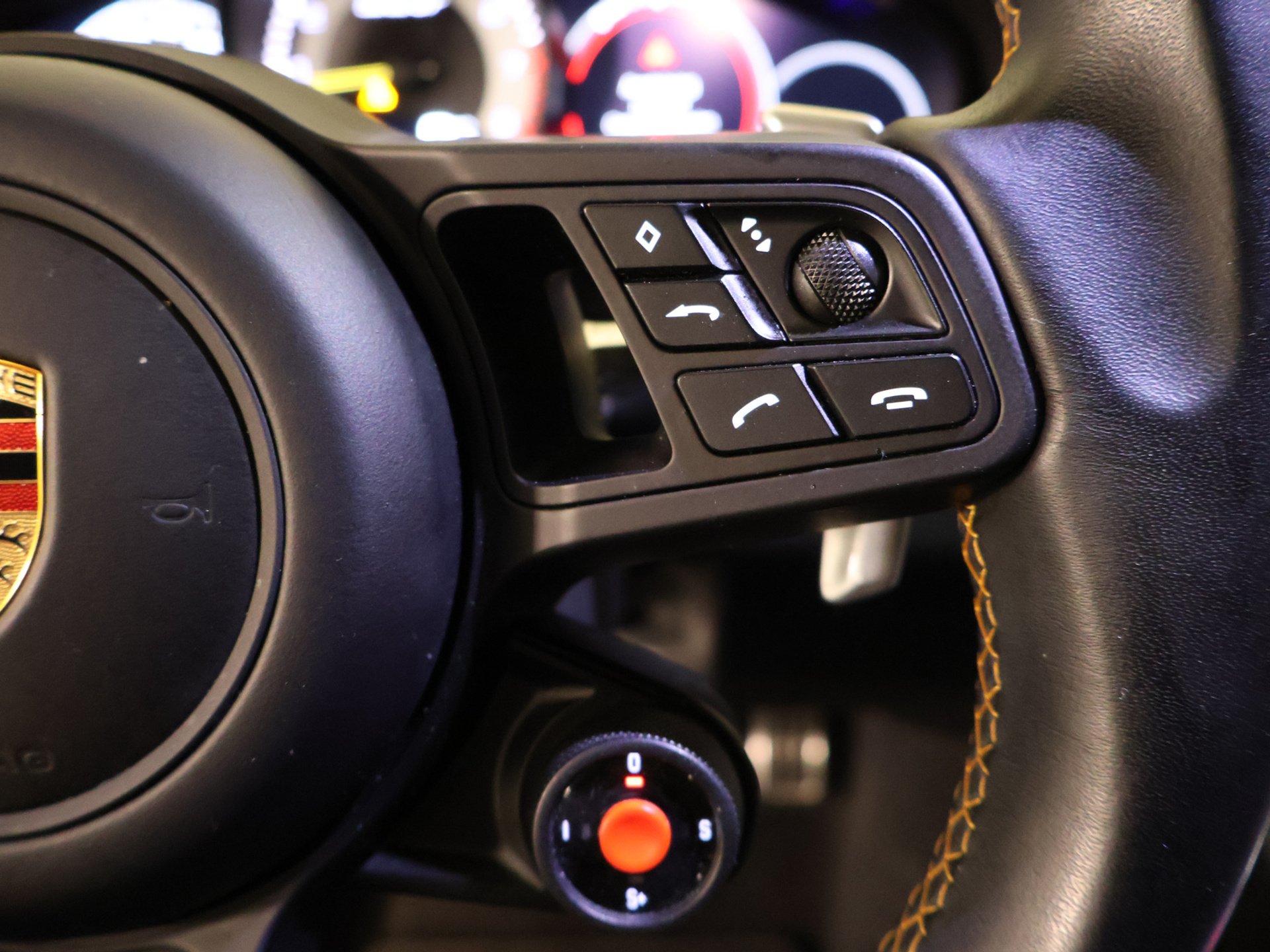 2022 Porsche Cayenne   