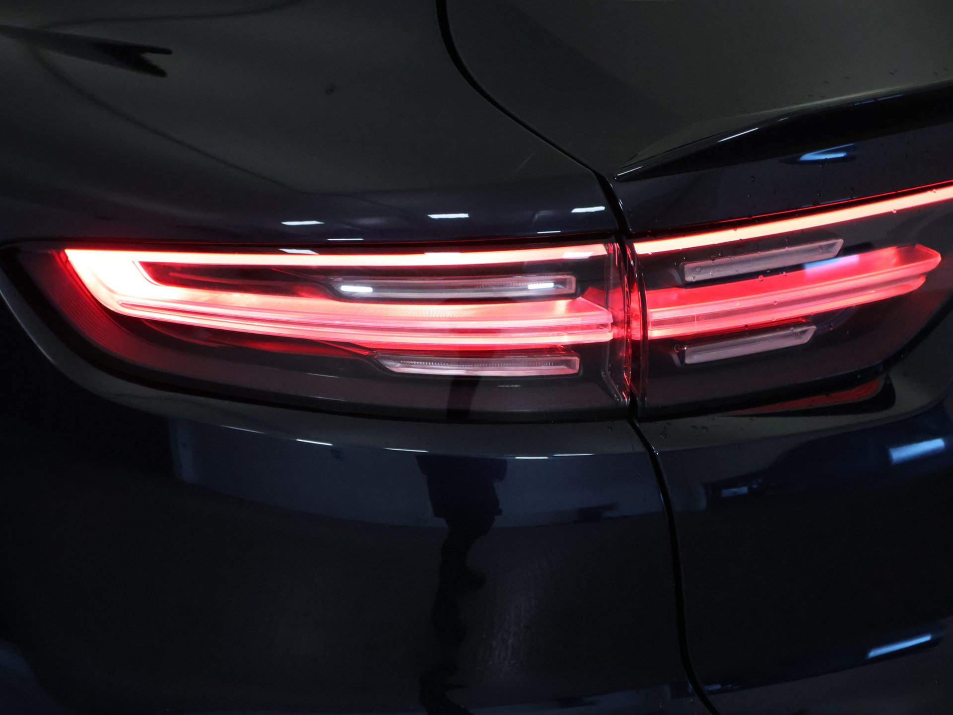 2022 Porsche Cayenne   