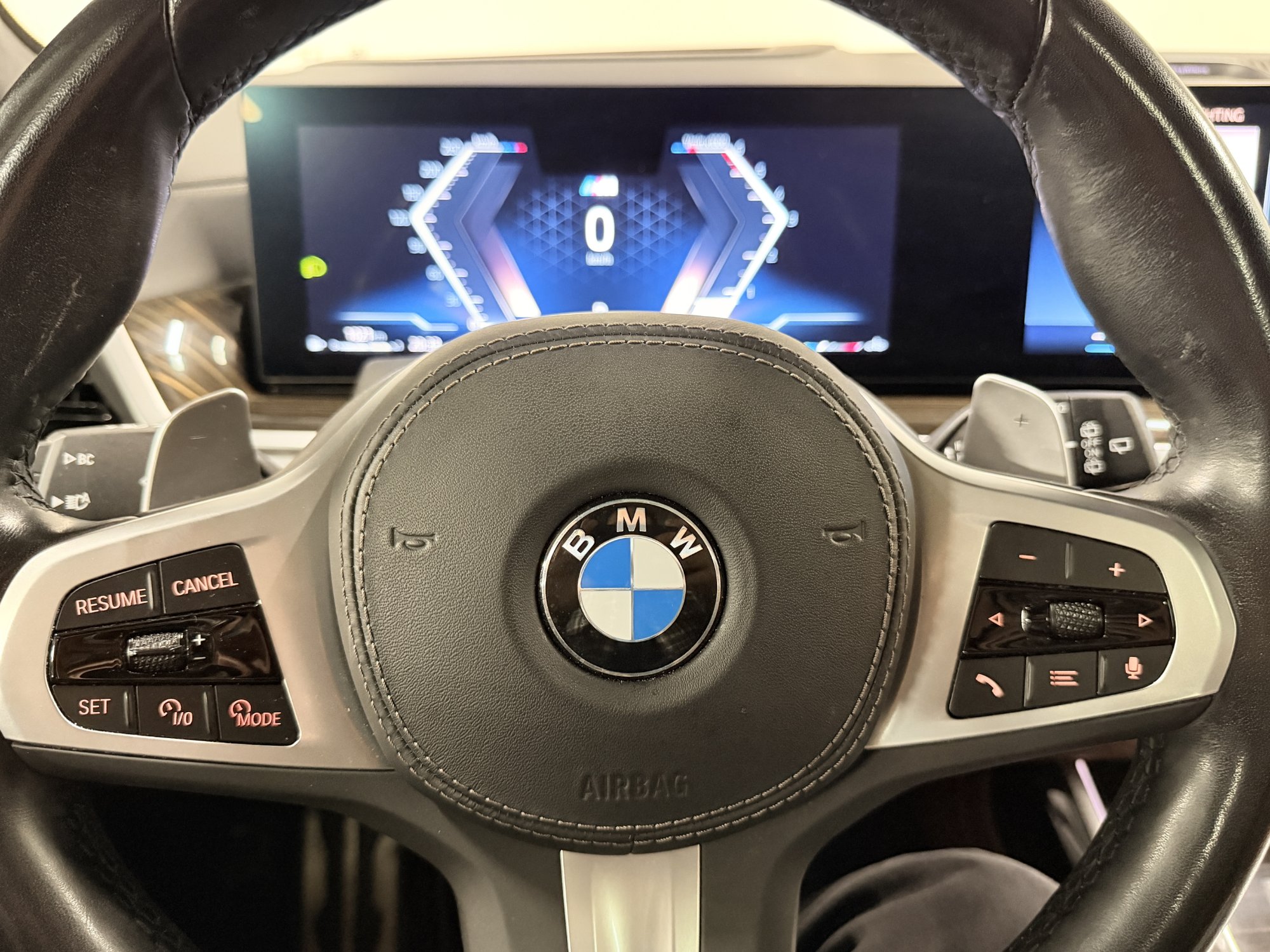 2024 BMW X7   AWD