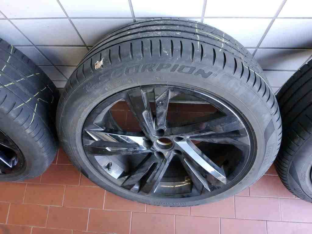 2021 Volkswagen Tiguan   AWD