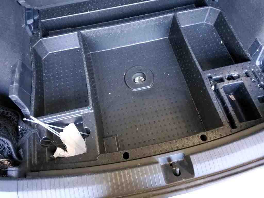 2021 Volkswagen Tiguan   AWD