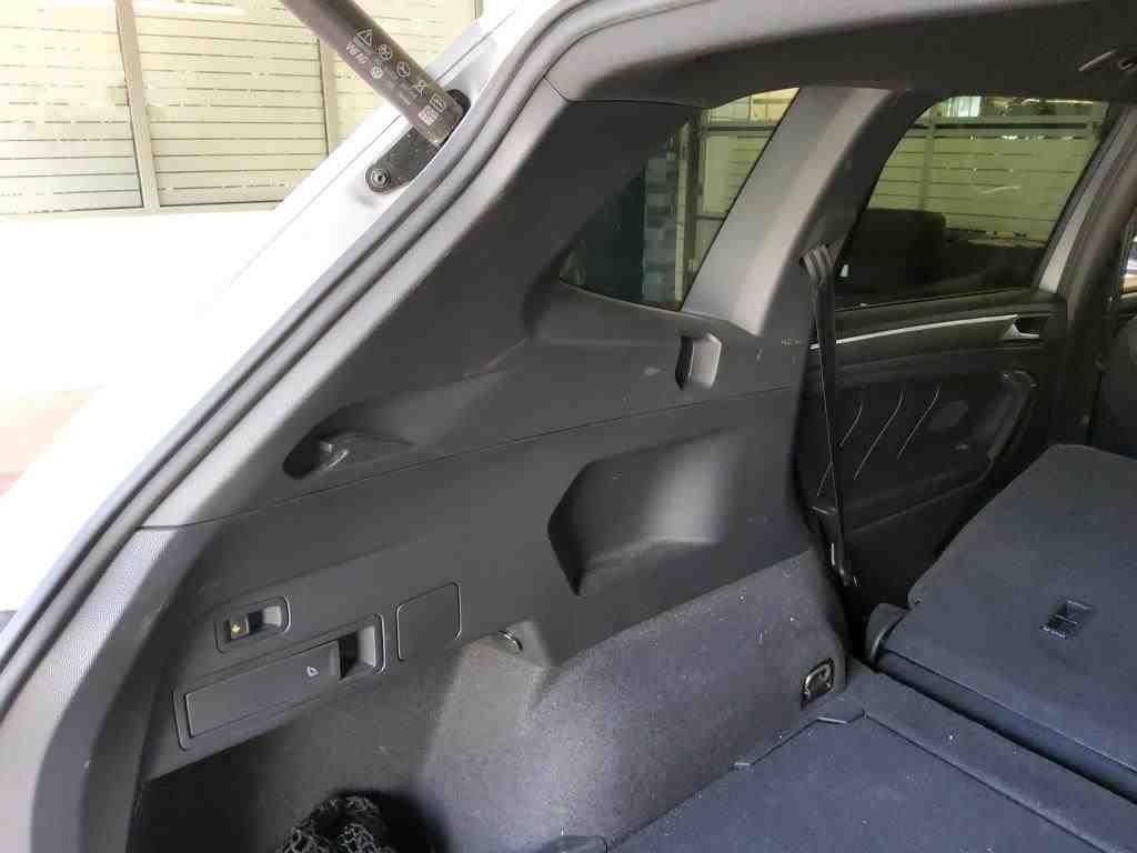 2021 Volkswagen Tiguan   AWD