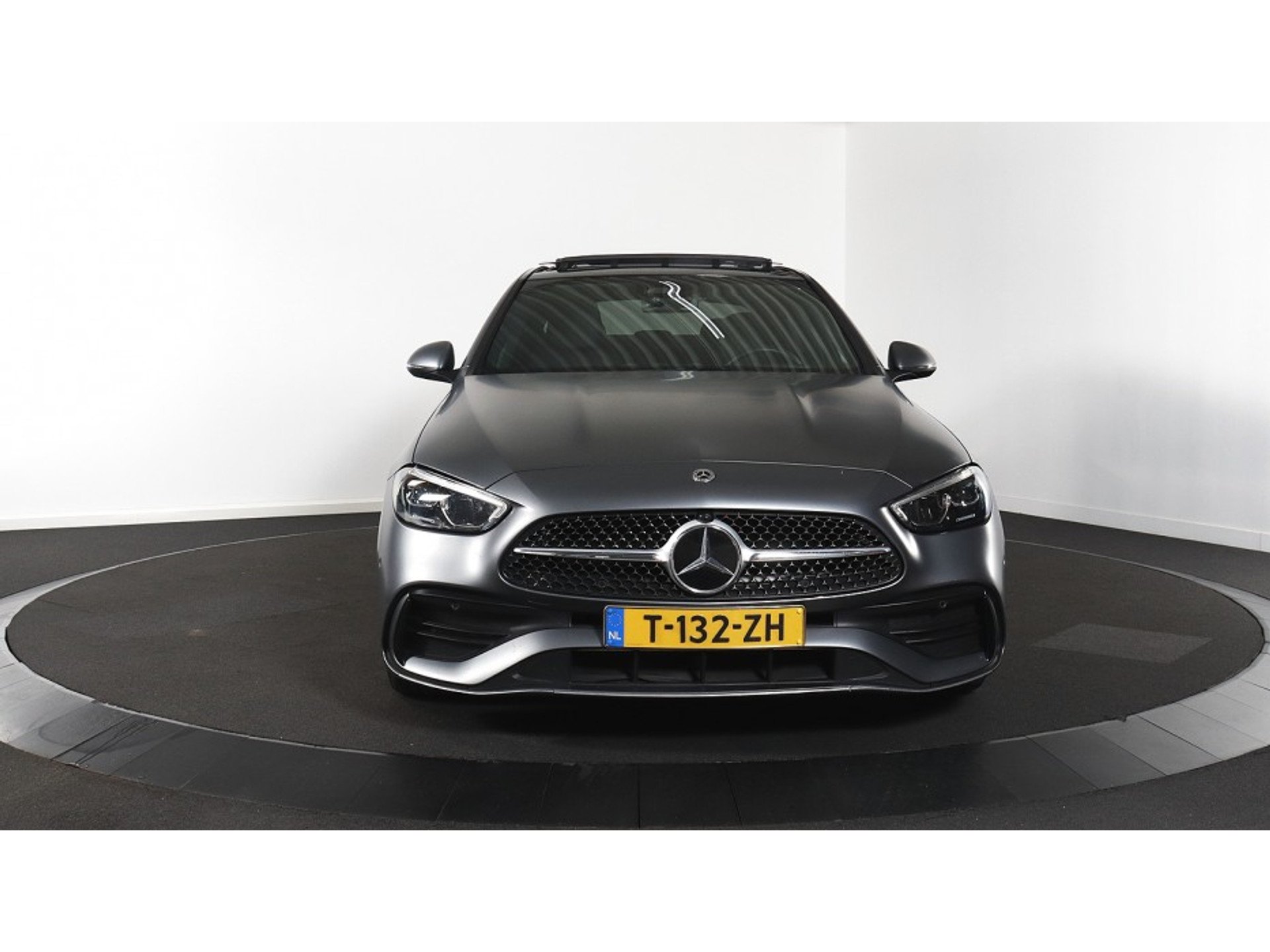 2023 Mercedes-Benz C   