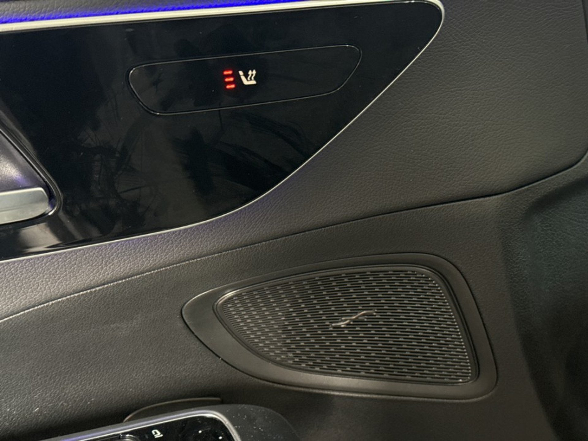 2023 Mercedes-Benz C   