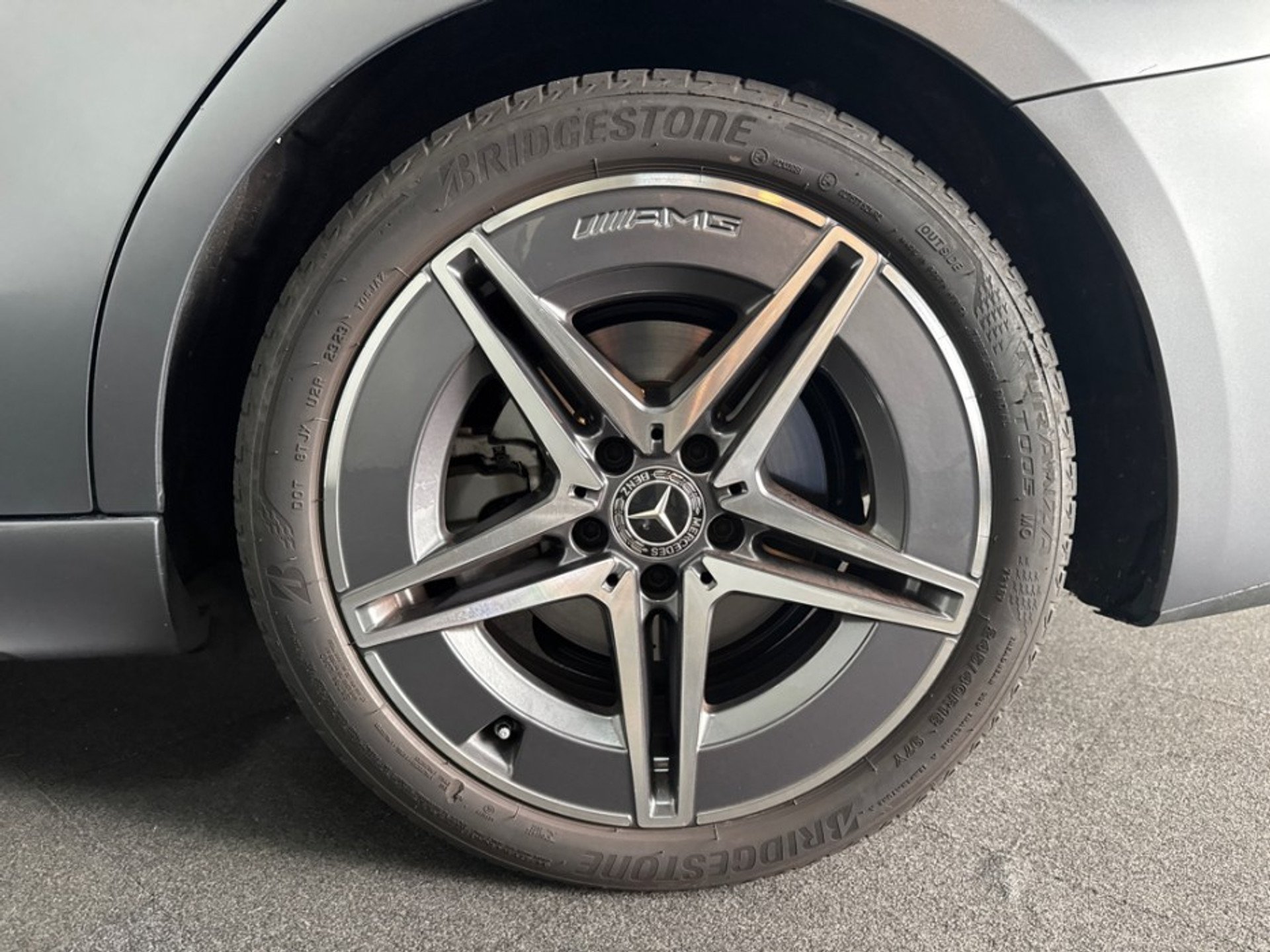 2023 Mercedes-Benz C   