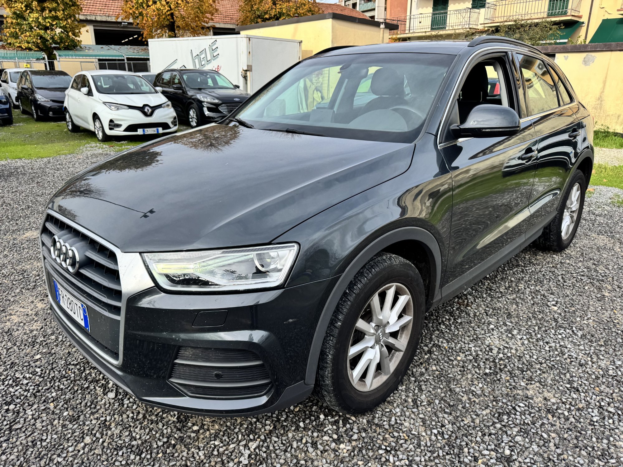 Audi Q3 2.0 TDI Business - Quattro - Diesel - Automatic - 184 hp - 167.199 km