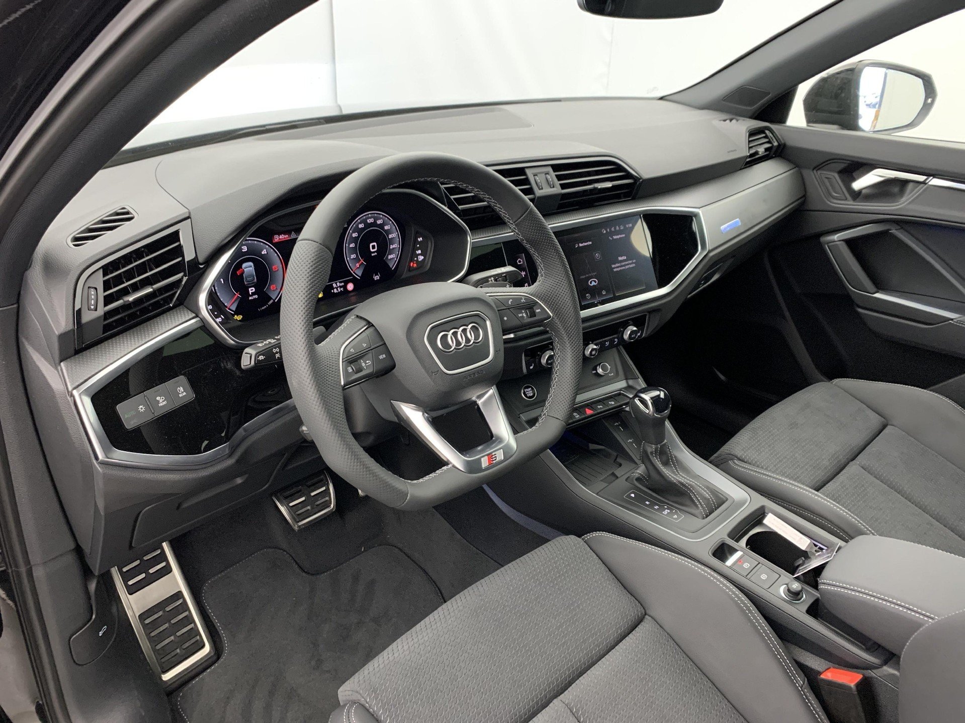 2025 Audi Q3   