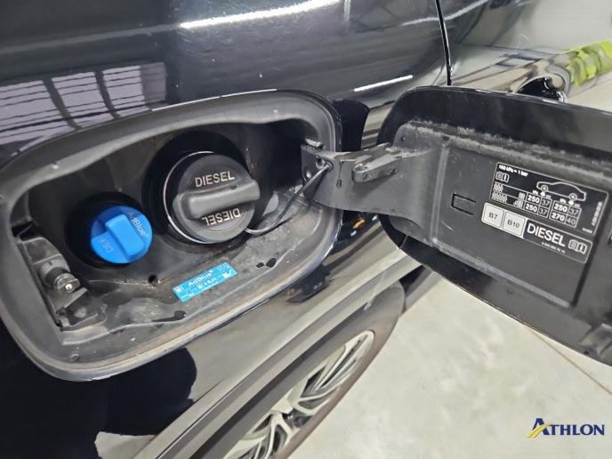 2022 Mercedes-Benz GLC   AWD