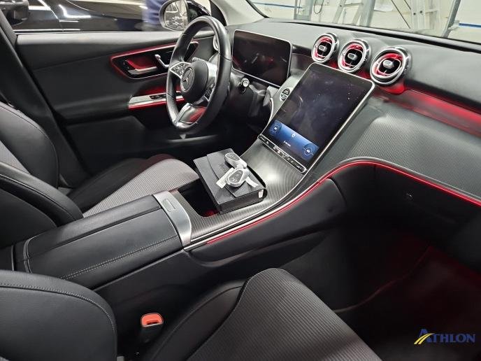 2022 Mercedes-Benz GLC   AWD