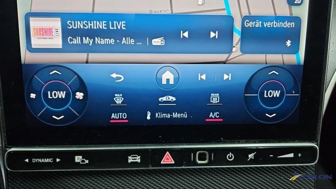 2022 Mercedes-Benz GLC   AWD