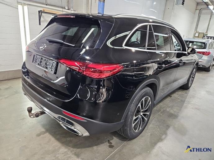 2022 Mercedes-Benz GLC   AWD