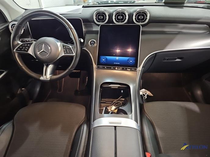 2022 Mercedes-Benz GLC   AWD