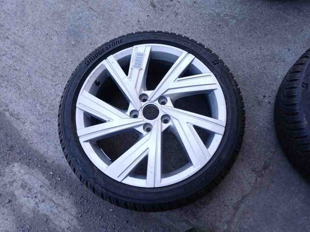 2020 Volkswagen Golf   