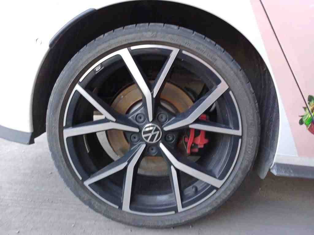 2020 Volkswagen Golf   