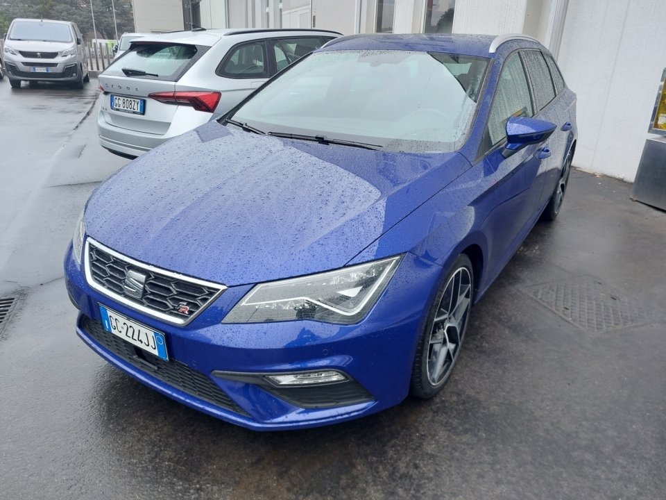 Seat Leon Sportstourer 2.0 TDI FR - Diesel - Automatic - 150 hp - 165.779 km