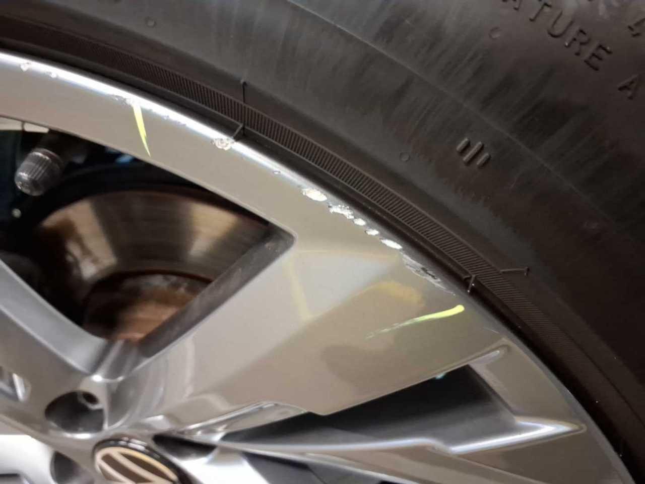 2021 Volkswagen Tiguan   AWD