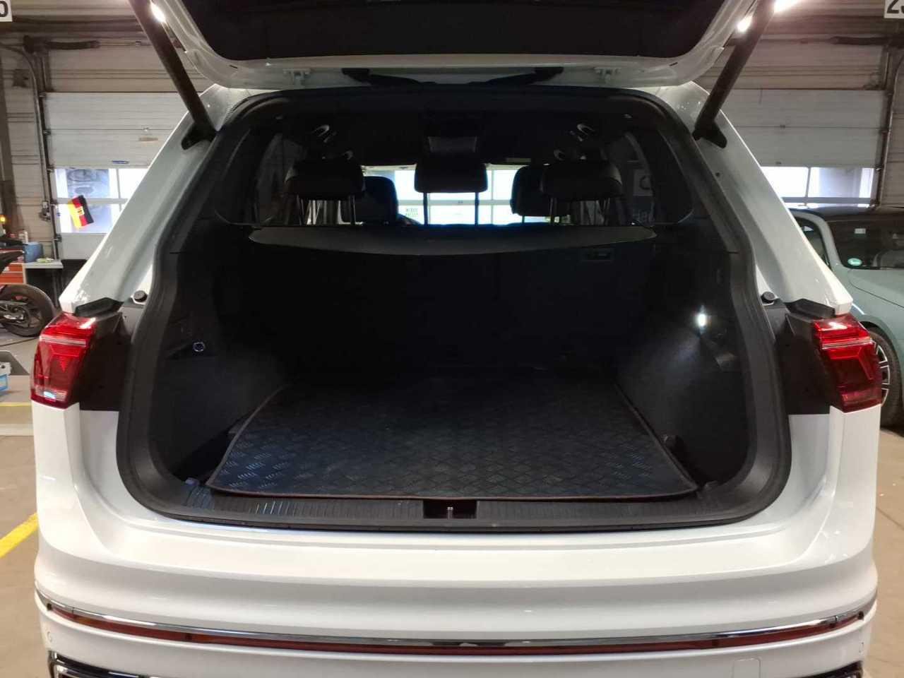 2021 Volkswagen Tiguan   AWD