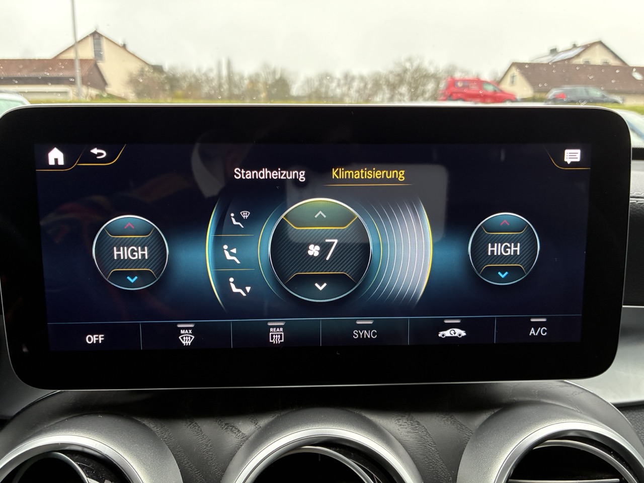 2021 Mercedes-Benz GLC   AWD