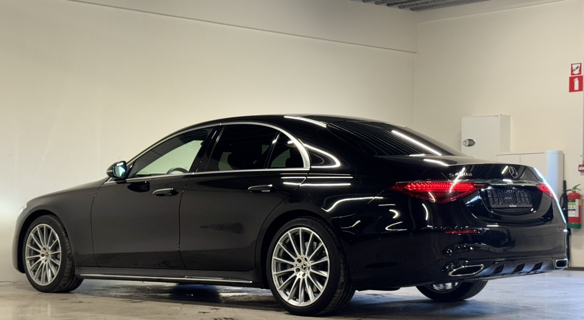 2023 Mercedes-Benz S   AWD