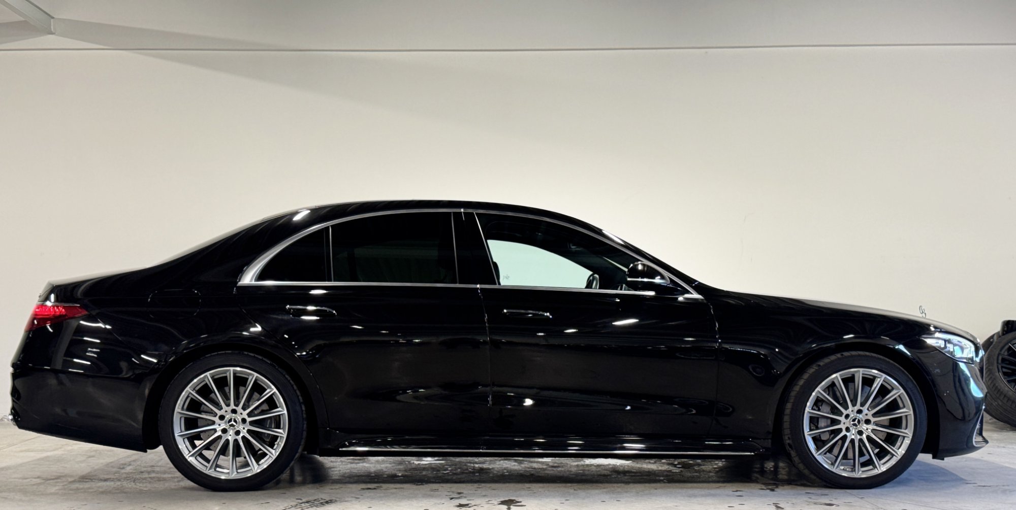 2023 Mercedes-Benz S   AWD