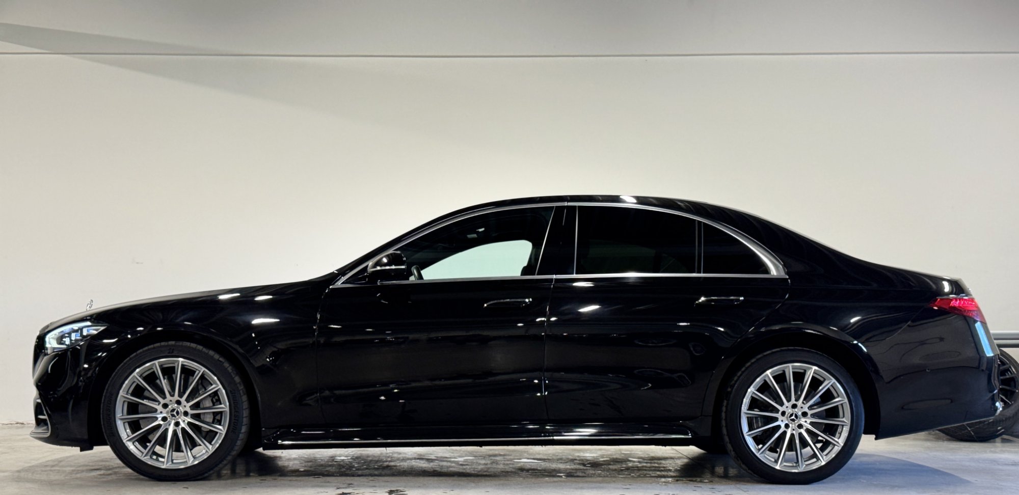 2023 Mercedes-Benz S   AWD