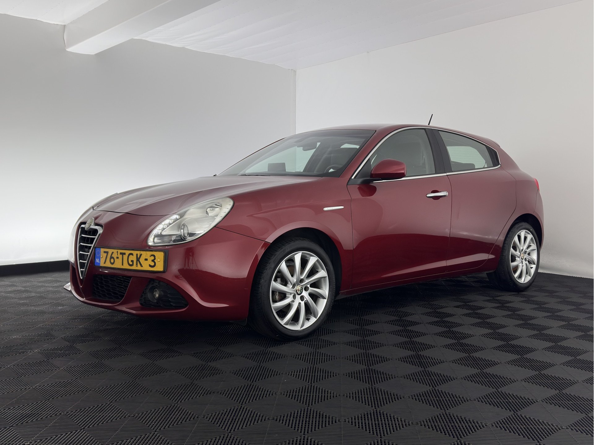 Alfa Romeo Giulietta 1.6 JTDm Distinctive - Diesel - Manual - 105 hp - 297.175 km