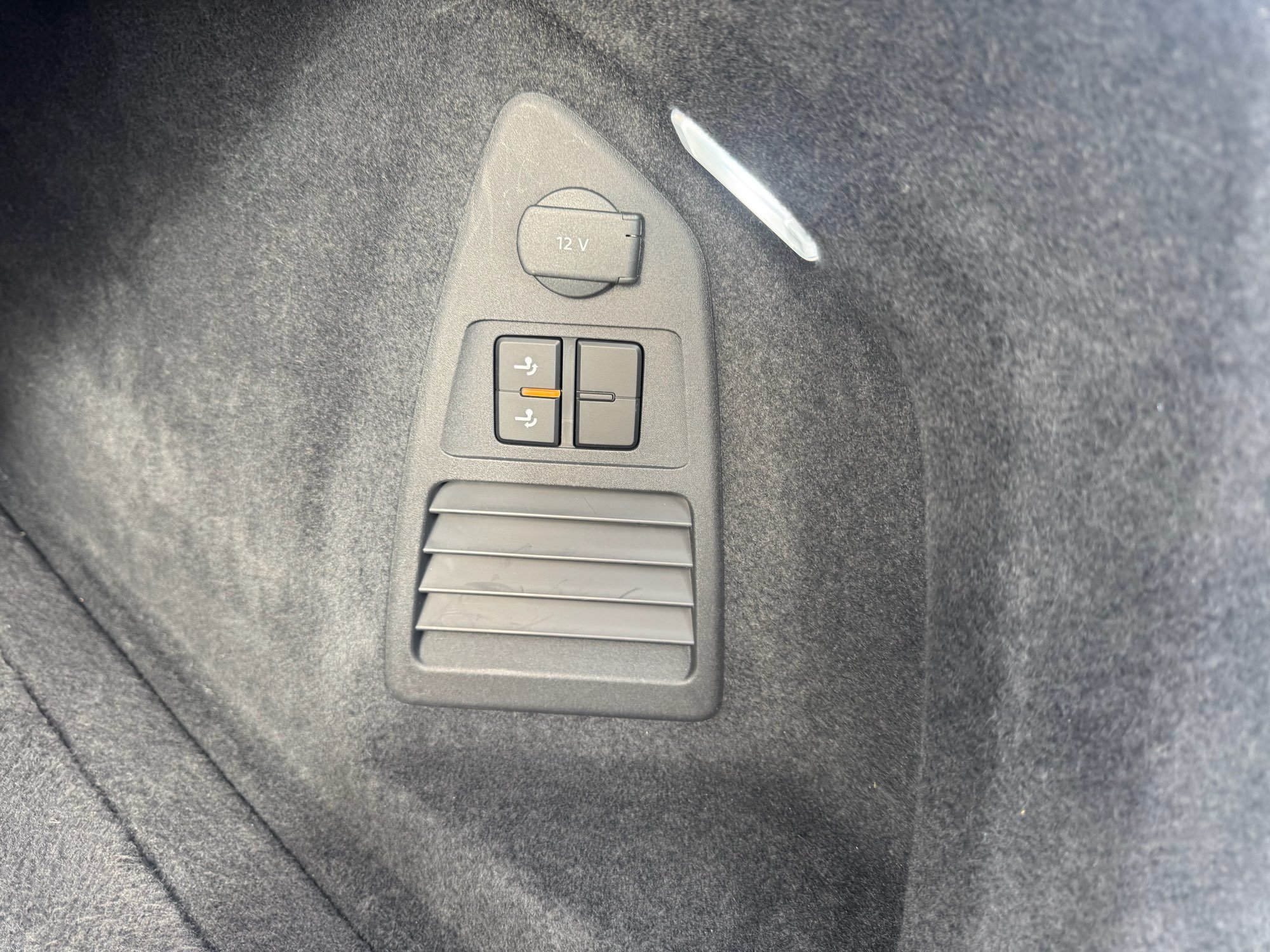 2019 Volkswagen Touareg   