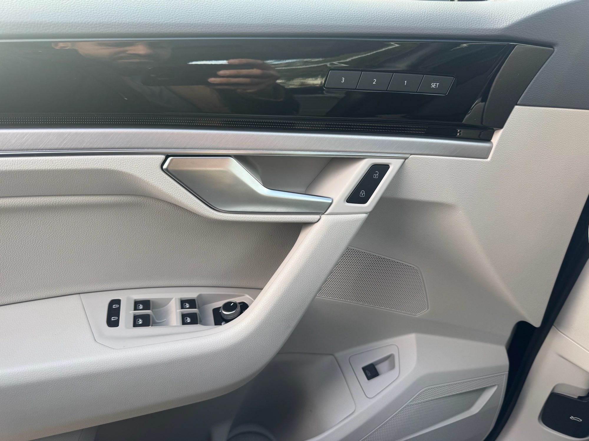 2019 Volkswagen Touareg   