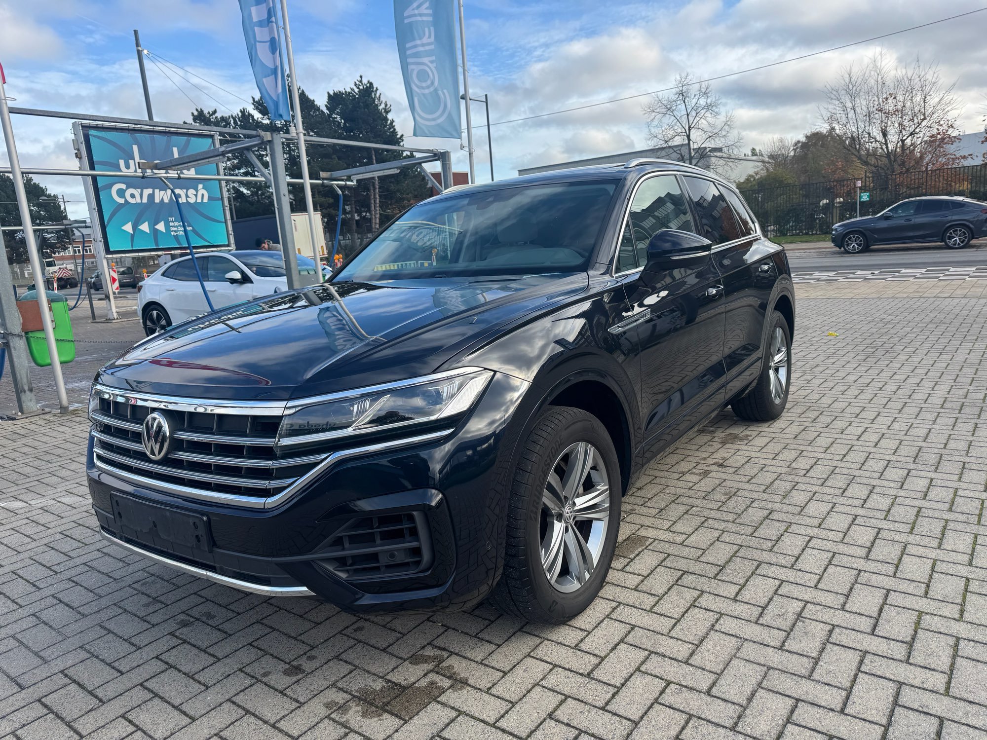 2019 Volkswagen Touareg   