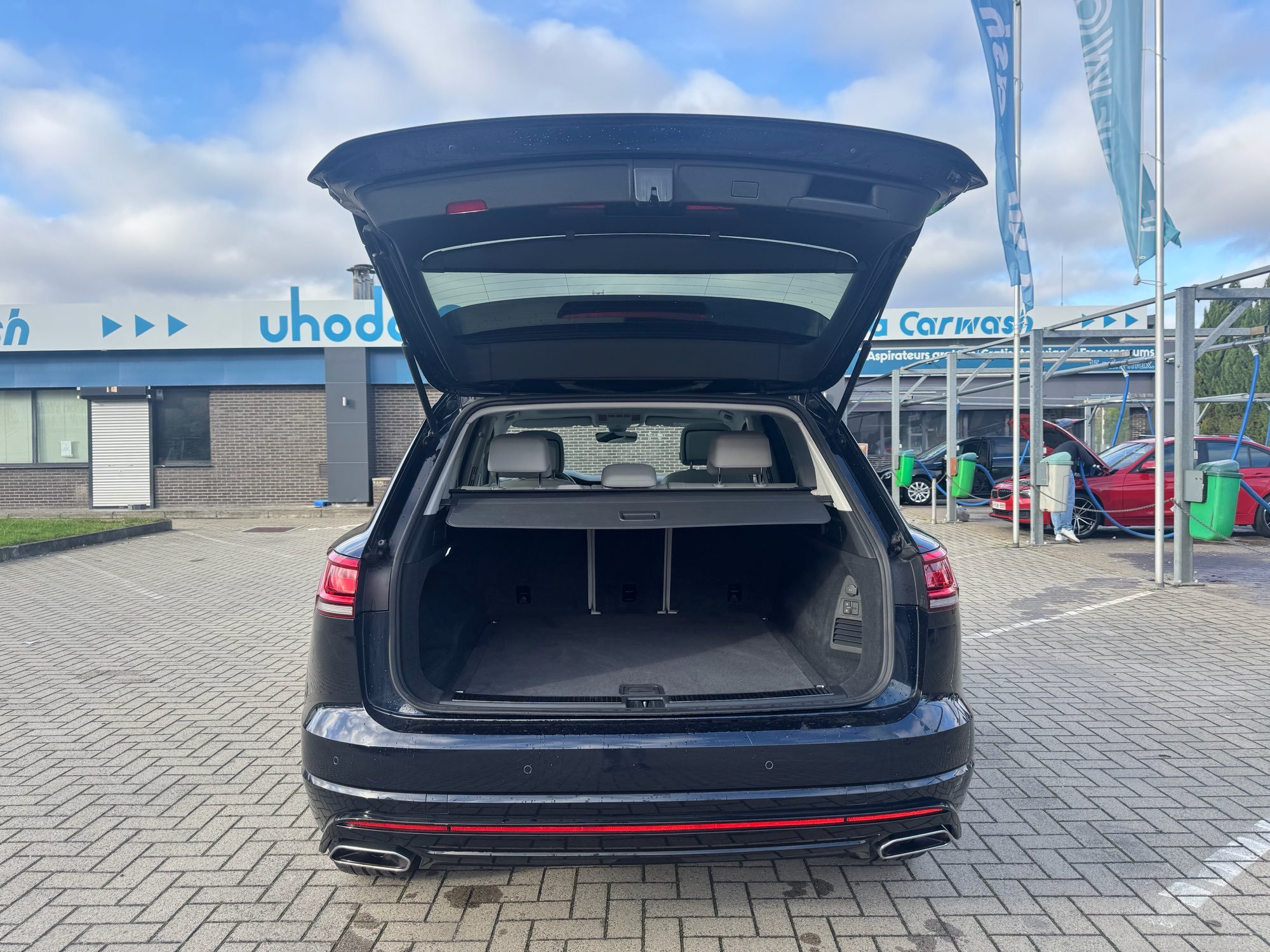 2019 Volkswagen Touareg   