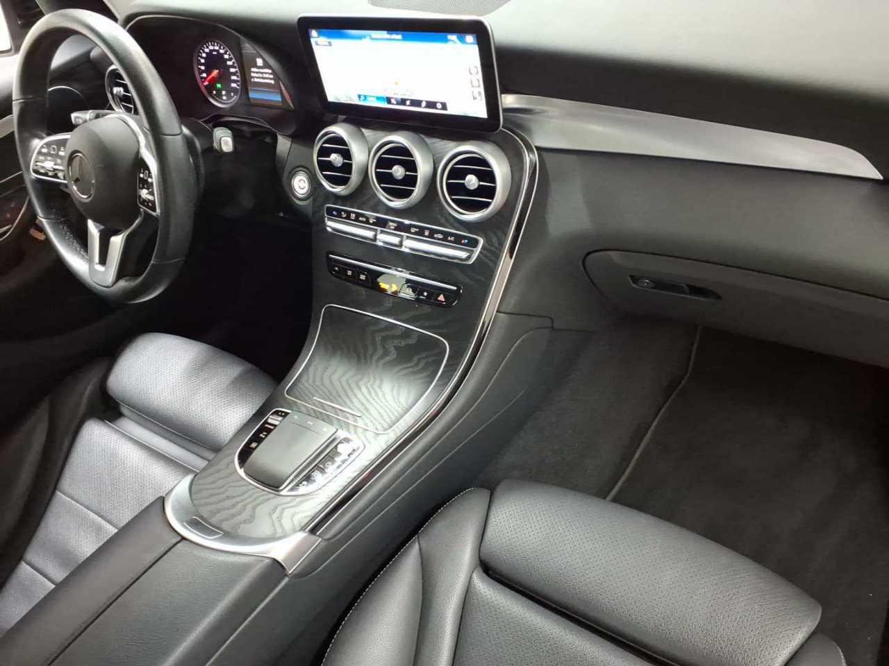 2021 Mercedes-Benz GLC   