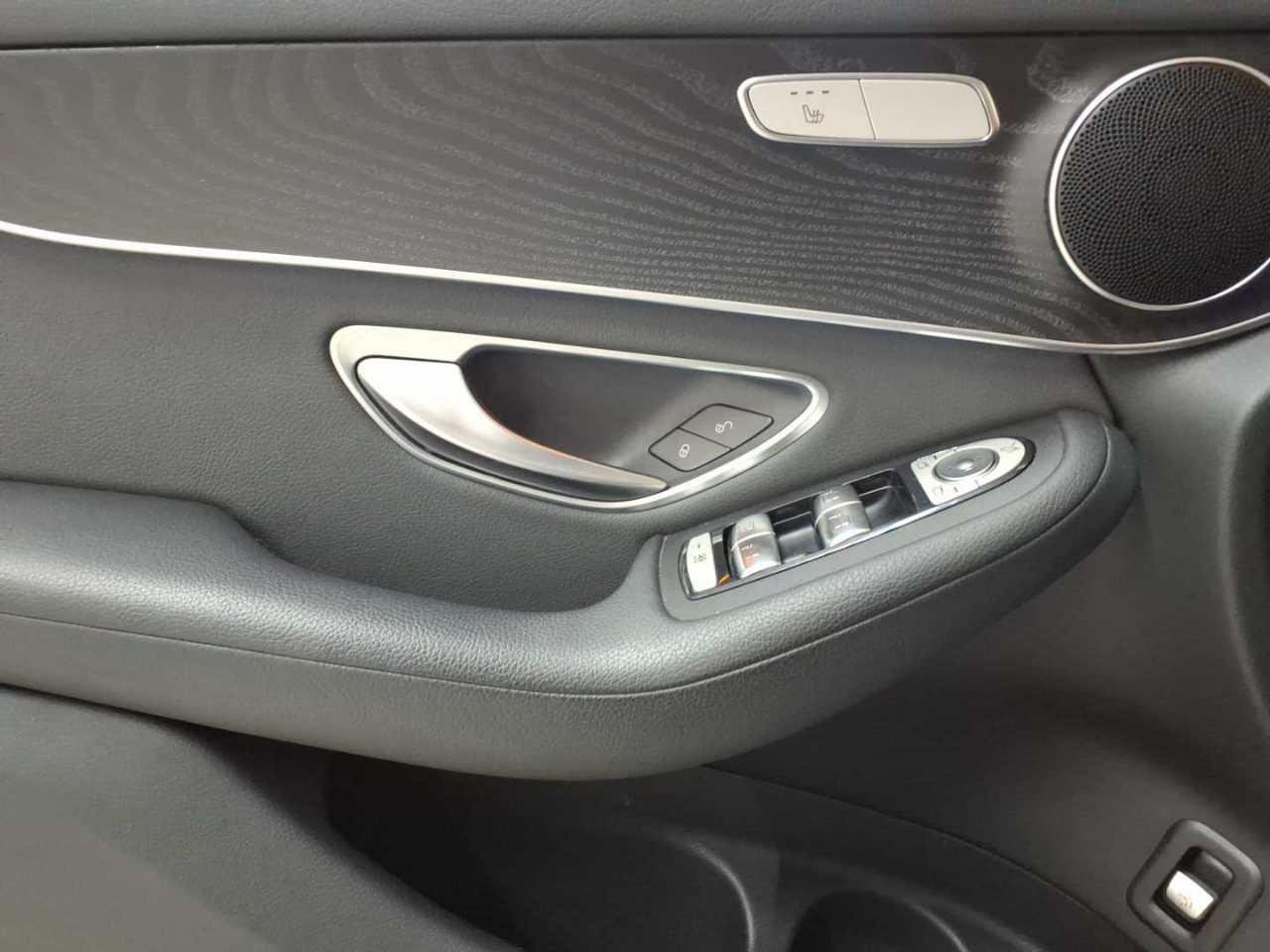 2021 Mercedes-Benz GLC   