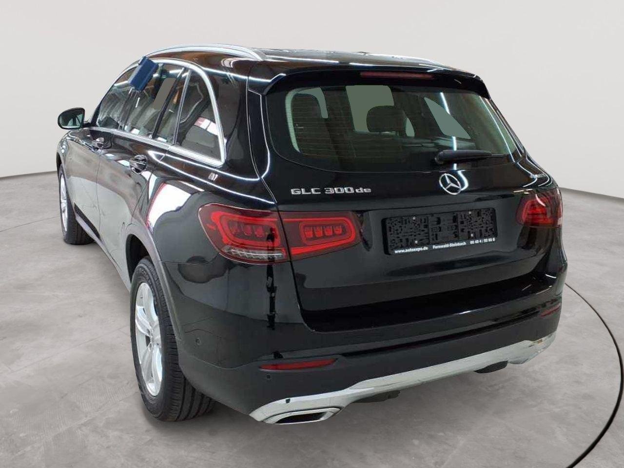 2021 Mercedes-Benz GLC   