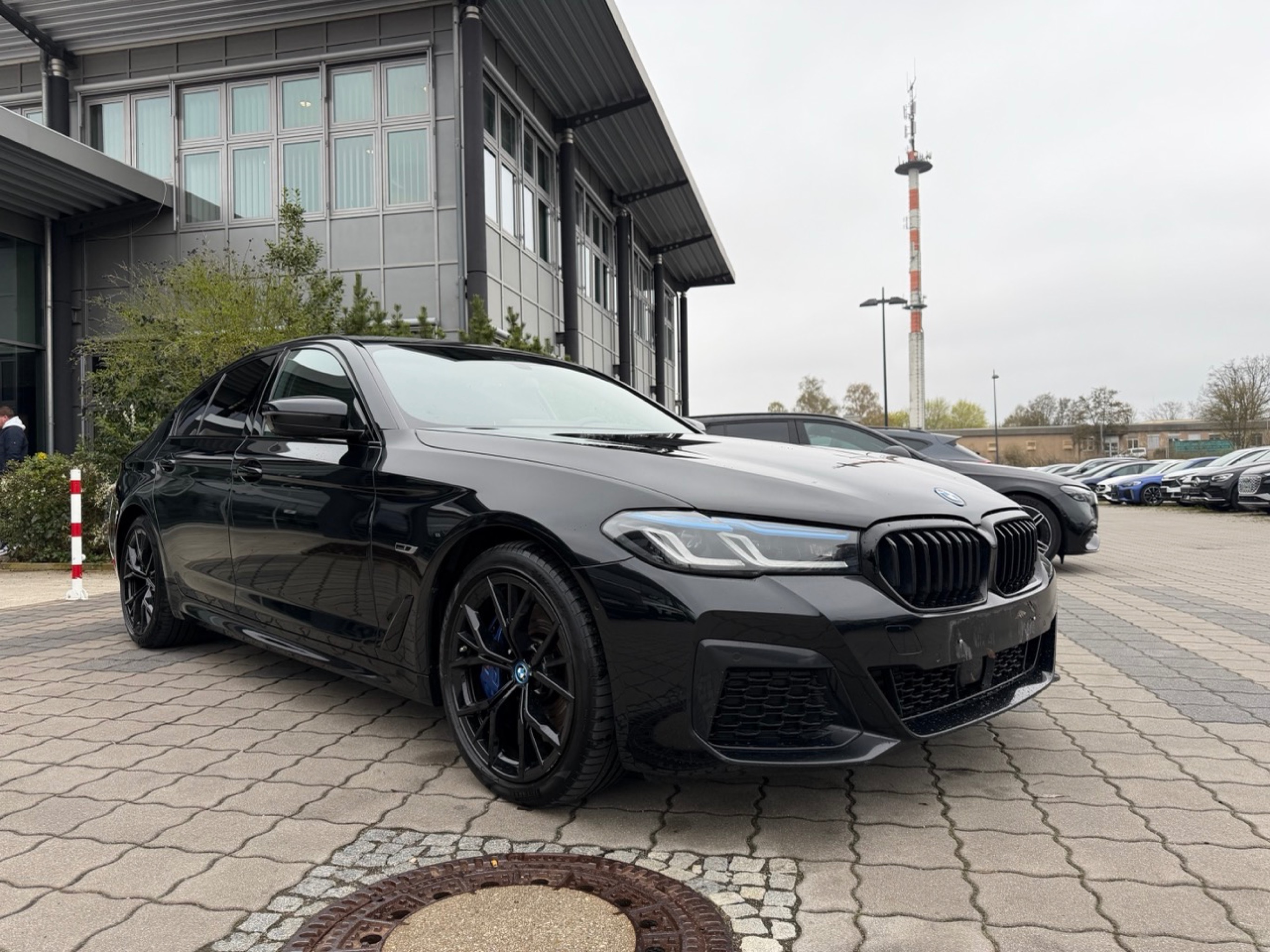 BMW 5 Series 545e - xDrive - Hybrid - Automatic - 286 hp - 132.216 km 