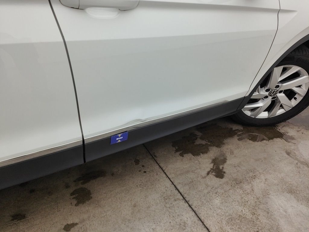 2020 Volkswagen Tiguan   AWD