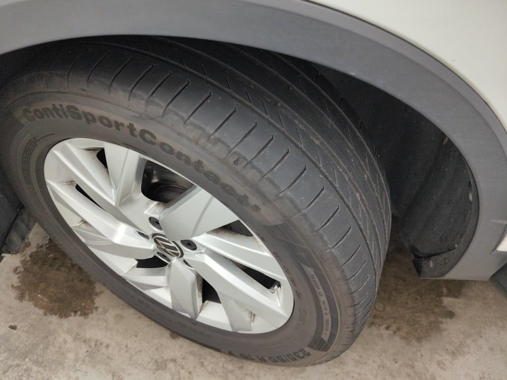 2020 Volkswagen Tiguan   AWD